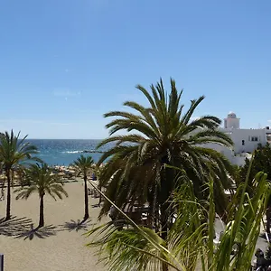 Apartment And Sea View